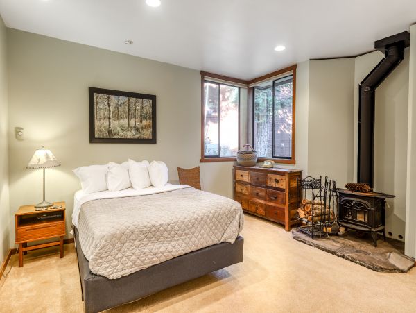 Lake Tahoe North Shore Home 1025273
