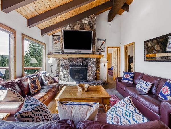 Lake Tahoe North Shore Home 1025274