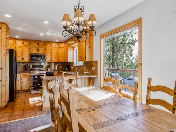 Lake Tahoe North Shore Home 1025274