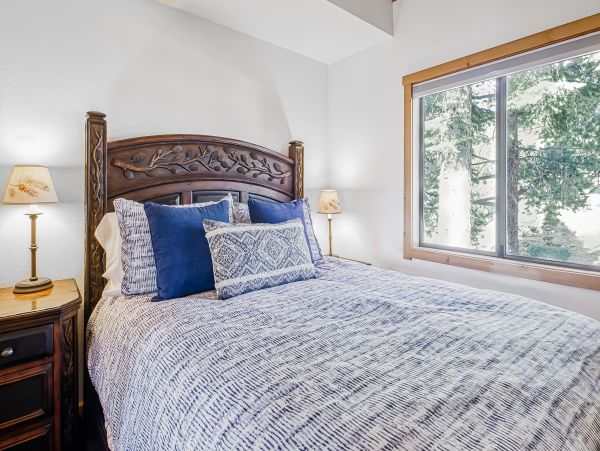Lake Tahoe North Shore Home 1025274
