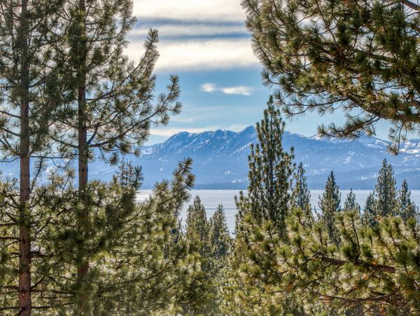 Lake Tahoe North Shore Home 1025274