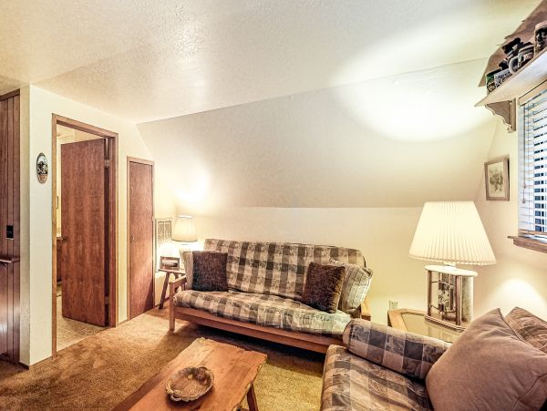 Lake Tahoe North Shore Home 1025275