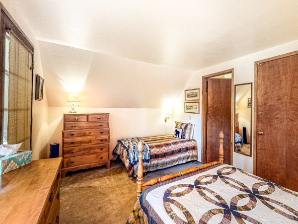 Lake Tahoe North Shore Home 1025275