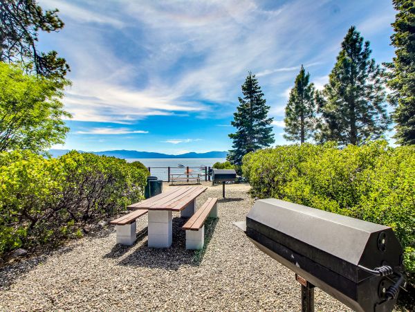 Lake Tahoe North Shore Home 1025275