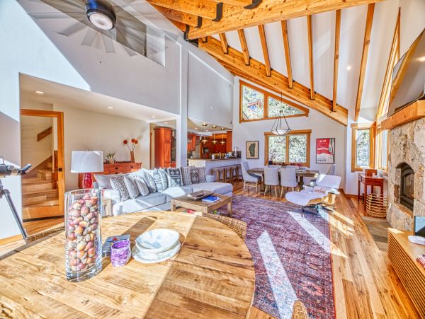 Lake Tahoe North Shore Home 1025276