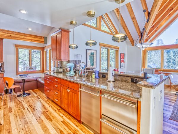 Lake Tahoe North Shore Home 1025276