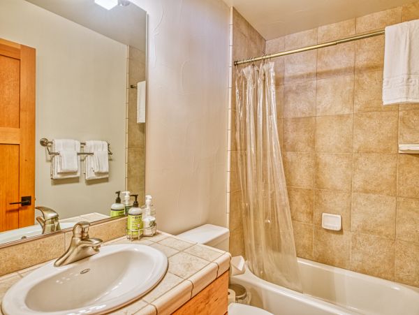 Lake Tahoe North Shore Home 1025276