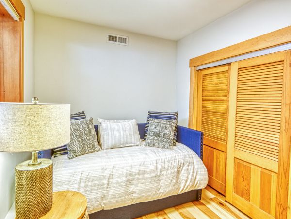 Lake Tahoe North Shore Home 1025276