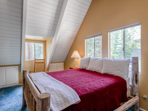 Lake Tahoe North Shore Home 1025277