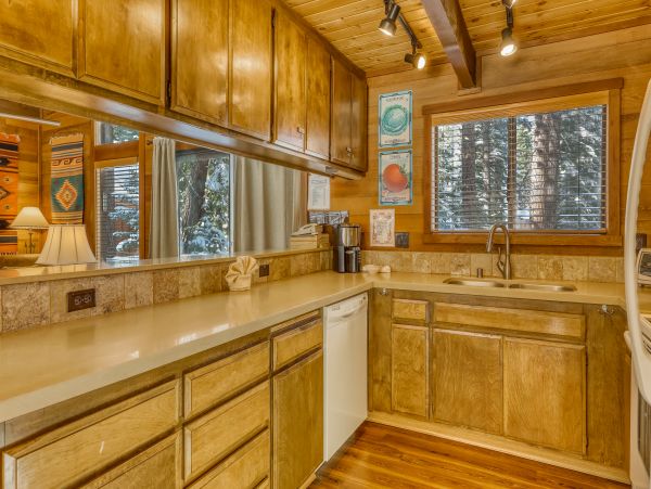 Lake Tahoe North Shore Home 1025278