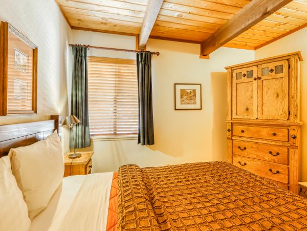Lake Tahoe North Shore Home 1025278