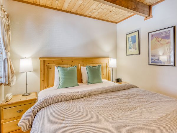 Lake Tahoe North Shore Home 1025278