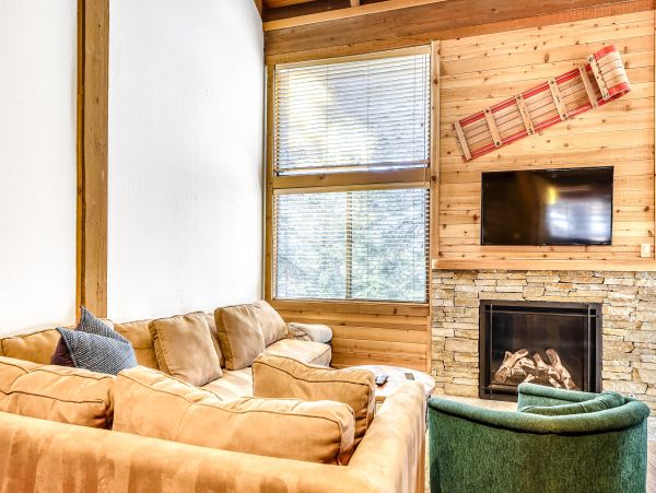 Lake Tahoe North Shore Home 1025280