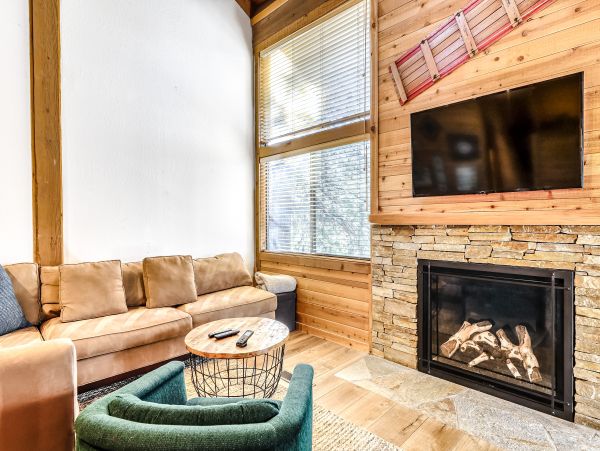 Lake Tahoe North Shore Home 1025280