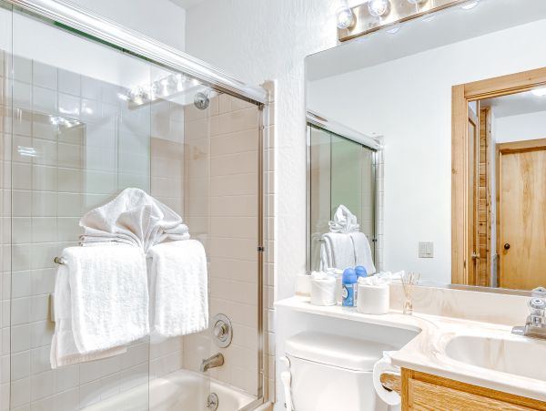 Lake Tahoe North Shore Home 1025280