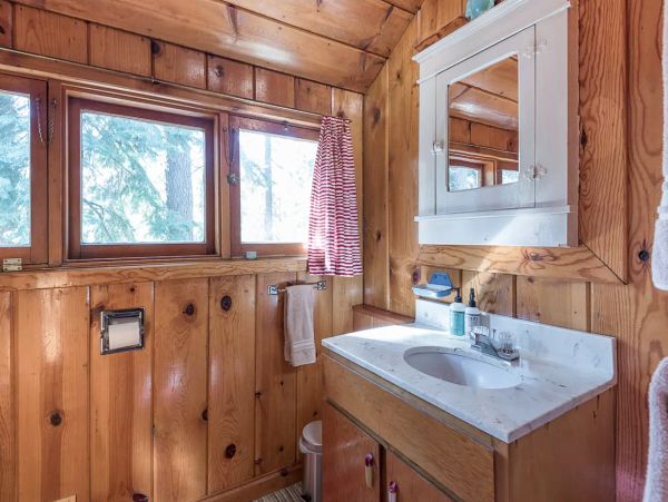 Lake Tahoe North Shore Home 1025281