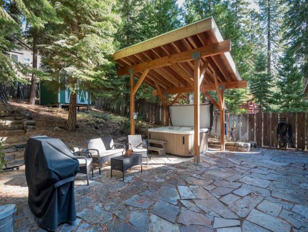 Lake Tahoe North Shore Home 1025281