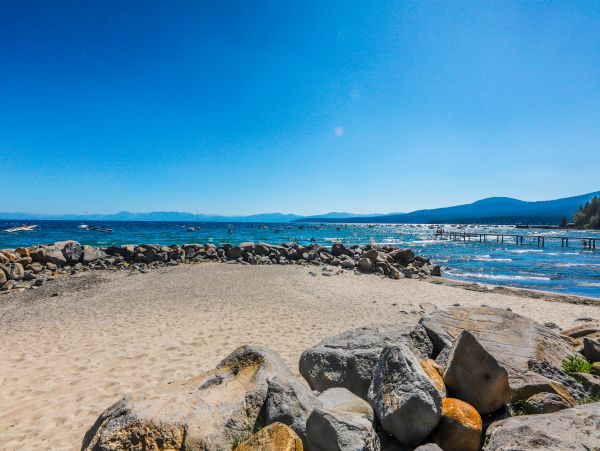 Lake Tahoe North Shore Home 1025282