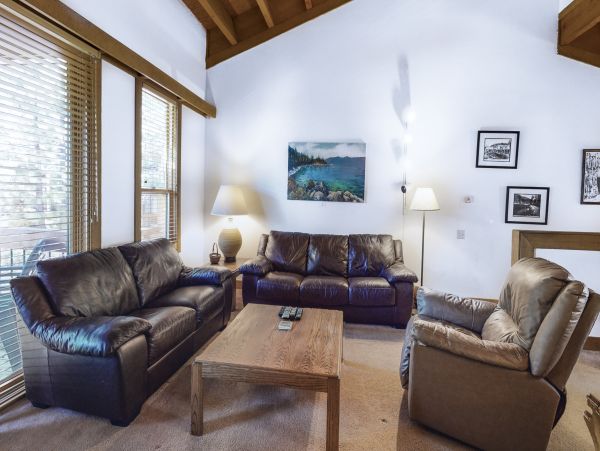Lake Tahoe North Shore Home 1025284