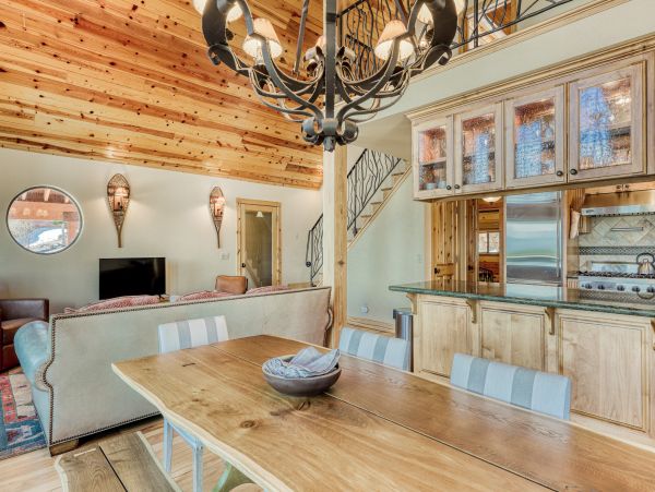 Lake Tahoe North Shore Home 1025285