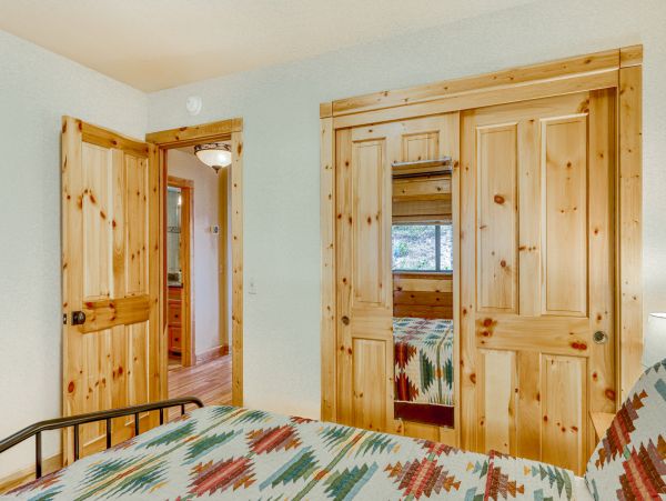 Lake Tahoe North Shore Home 1025285