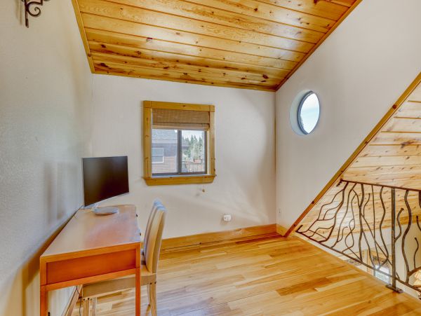 Lake Tahoe North Shore Home 1025285