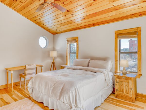 Lake Tahoe North Shore Home 1025285