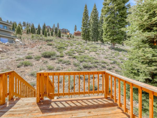 Lake Tahoe North Shore Home 1025285
