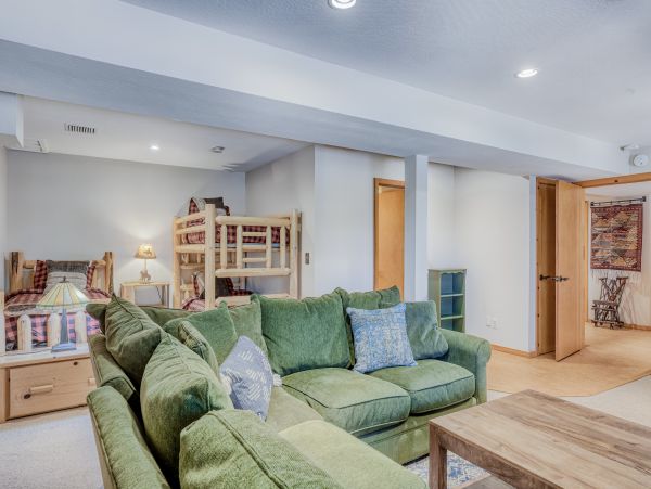 Lake Tahoe North Shore Home 1025286