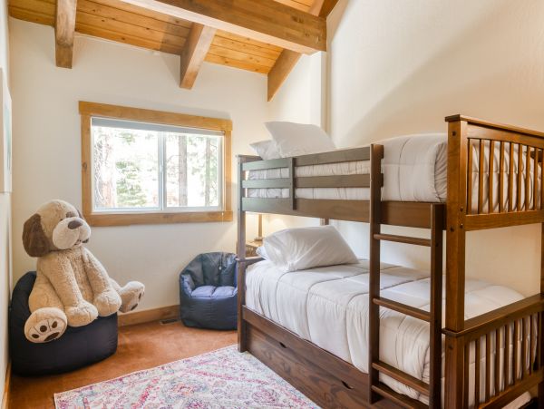 Lake Tahoe North Shore Home 1025288