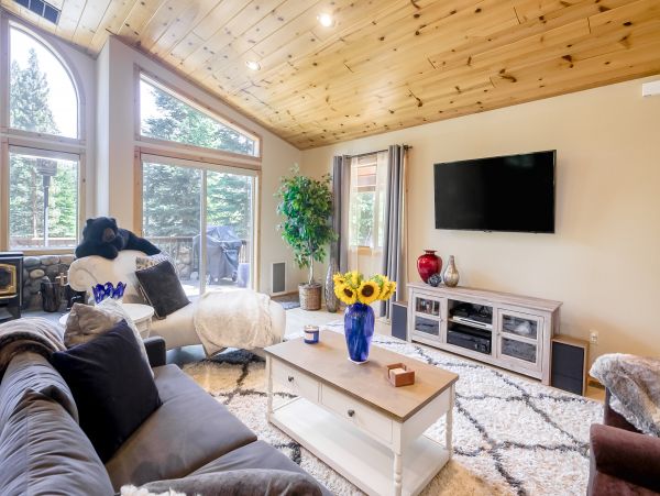 Lake Tahoe North Shore Home 1025289