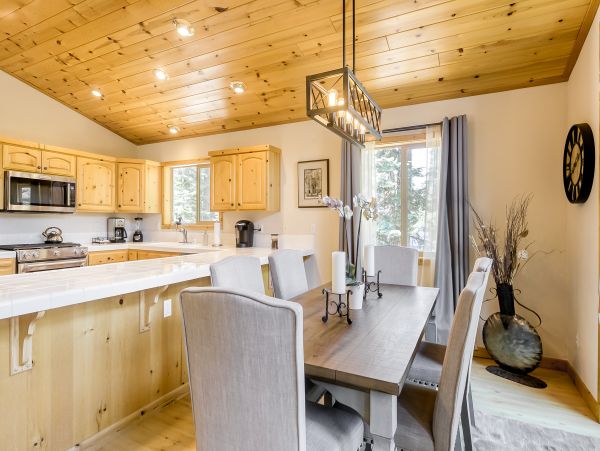 Lake Tahoe North Shore Home 1025289
