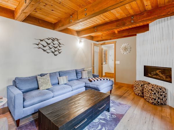Lake Tahoe North Shore Home 1025291