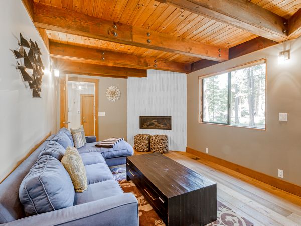 Lake Tahoe North Shore Home 1025291