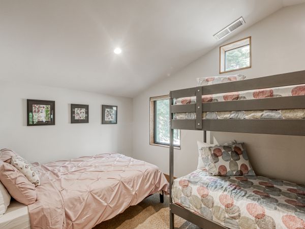 Lake Tahoe North Shore Home 1025291