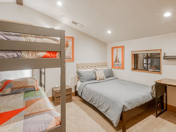 Lake Tahoe North Shore Home 1025291