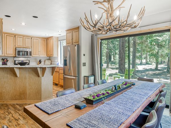 Lake Tahoe North Shore Home 1025292