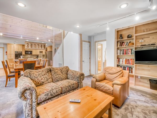Lake Tahoe North Shore Home 1025293