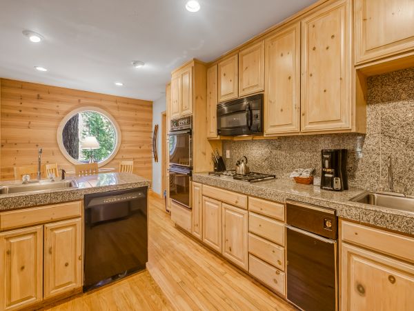 Lake Tahoe North Shore Home 1025293