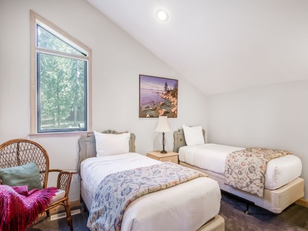 Lake Tahoe North Shore Home 1025293