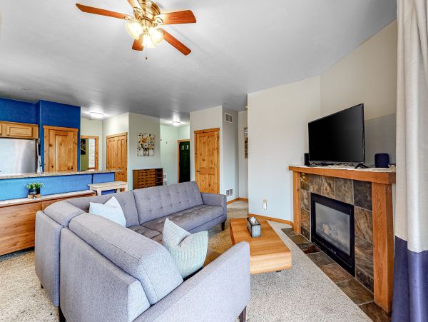 Lake Tahoe North Shore Home 1025296