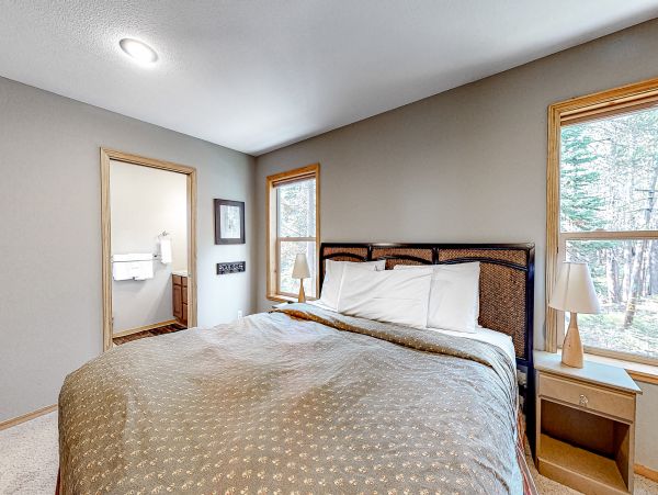 Lake Tahoe North Shore Home 1025297