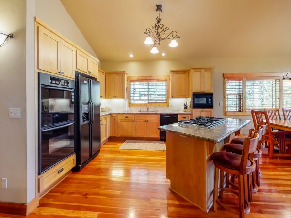 Lake Tahoe North Shore Home 1025299