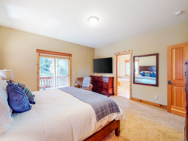 Lake Tahoe North Shore Home 1025299