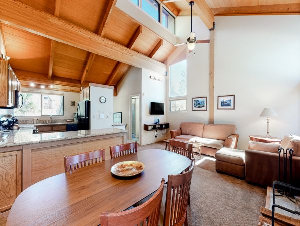 Lake Tahoe North Shore Home 1025300