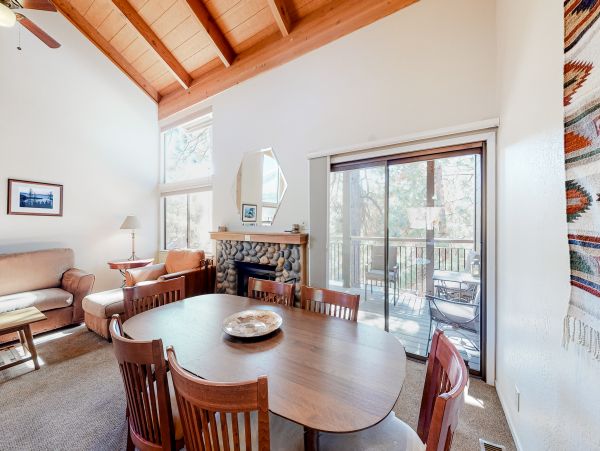 Lake Tahoe North Shore Home 1025300
