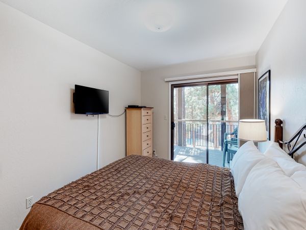 Lake Tahoe North Shore Home 1025300