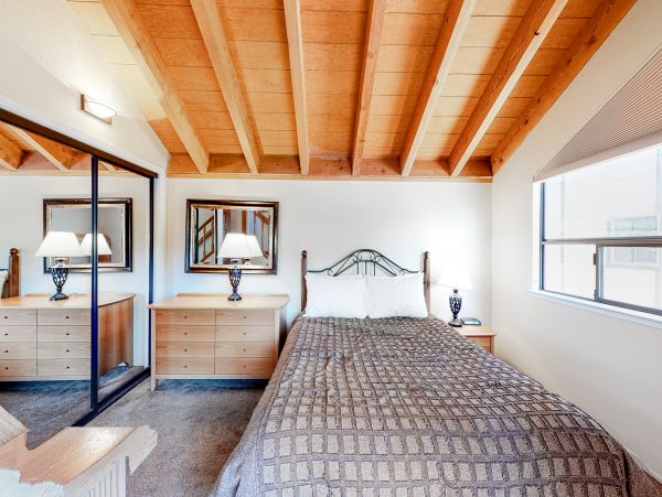 Lake Tahoe North Shore Home 1025300