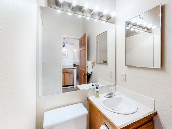 Lake Tahoe North Shore Home 1025300