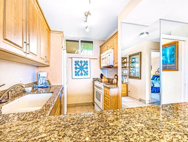 Oceanfront Kaanapali Vacation Condo One Bedroom